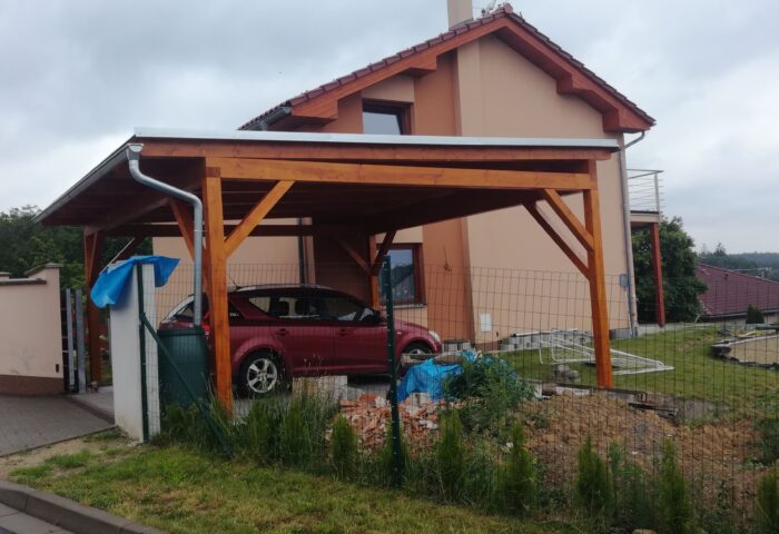 Stání na dvě auta, Olomouc