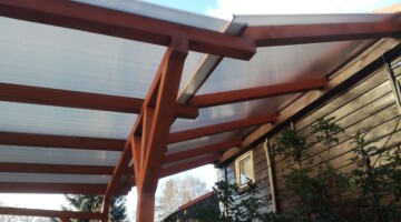 Detail překrytí střech